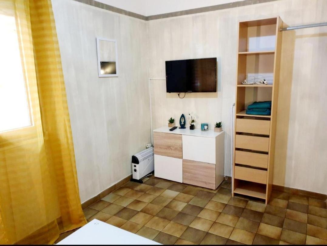 Studio Proche De La Mer Καλβί Εξωτερικό φωτογραφία